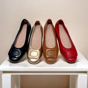 17W01 Leather buckle pumps with extra cushions (New Arrival)