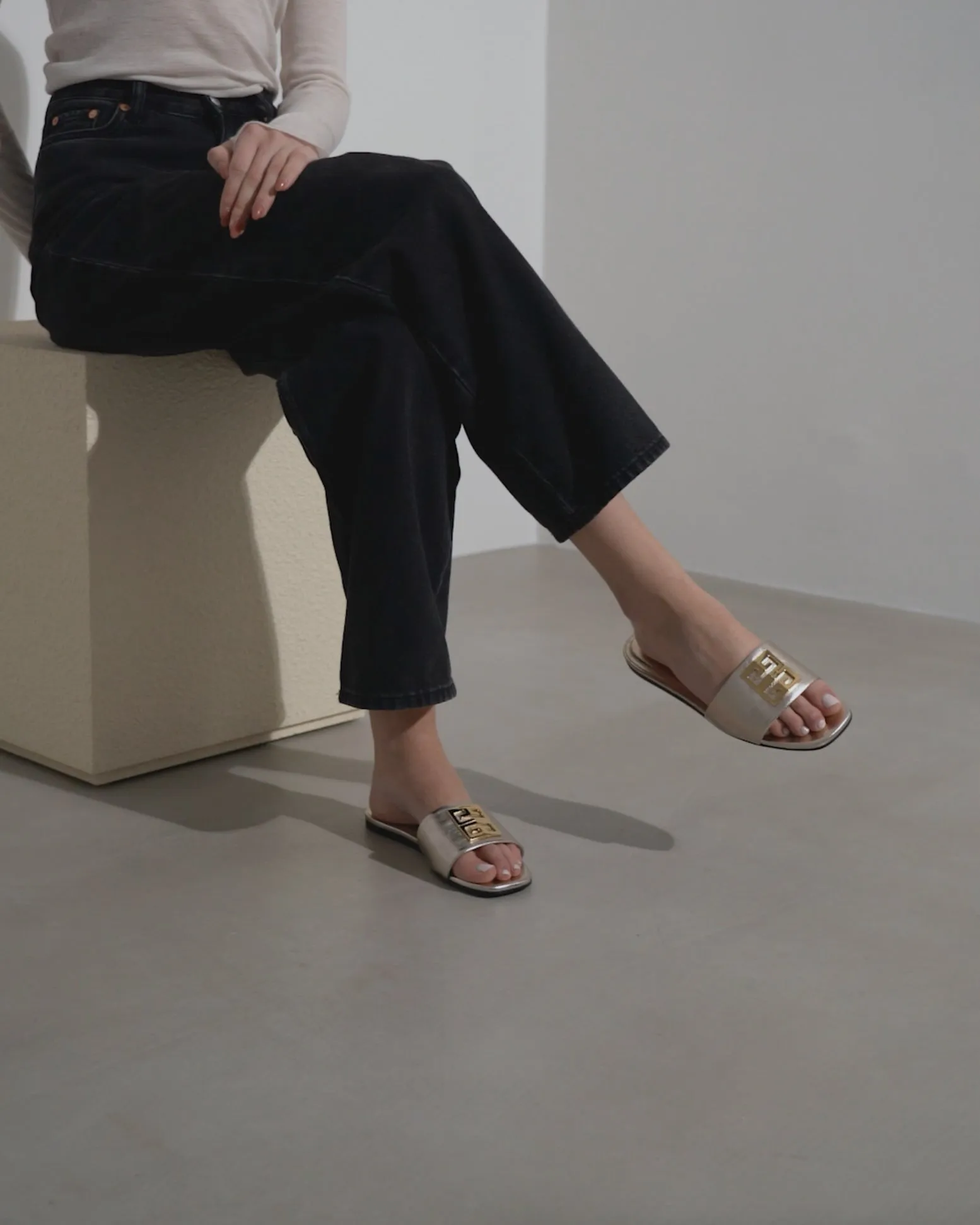 4G gold leather flats
