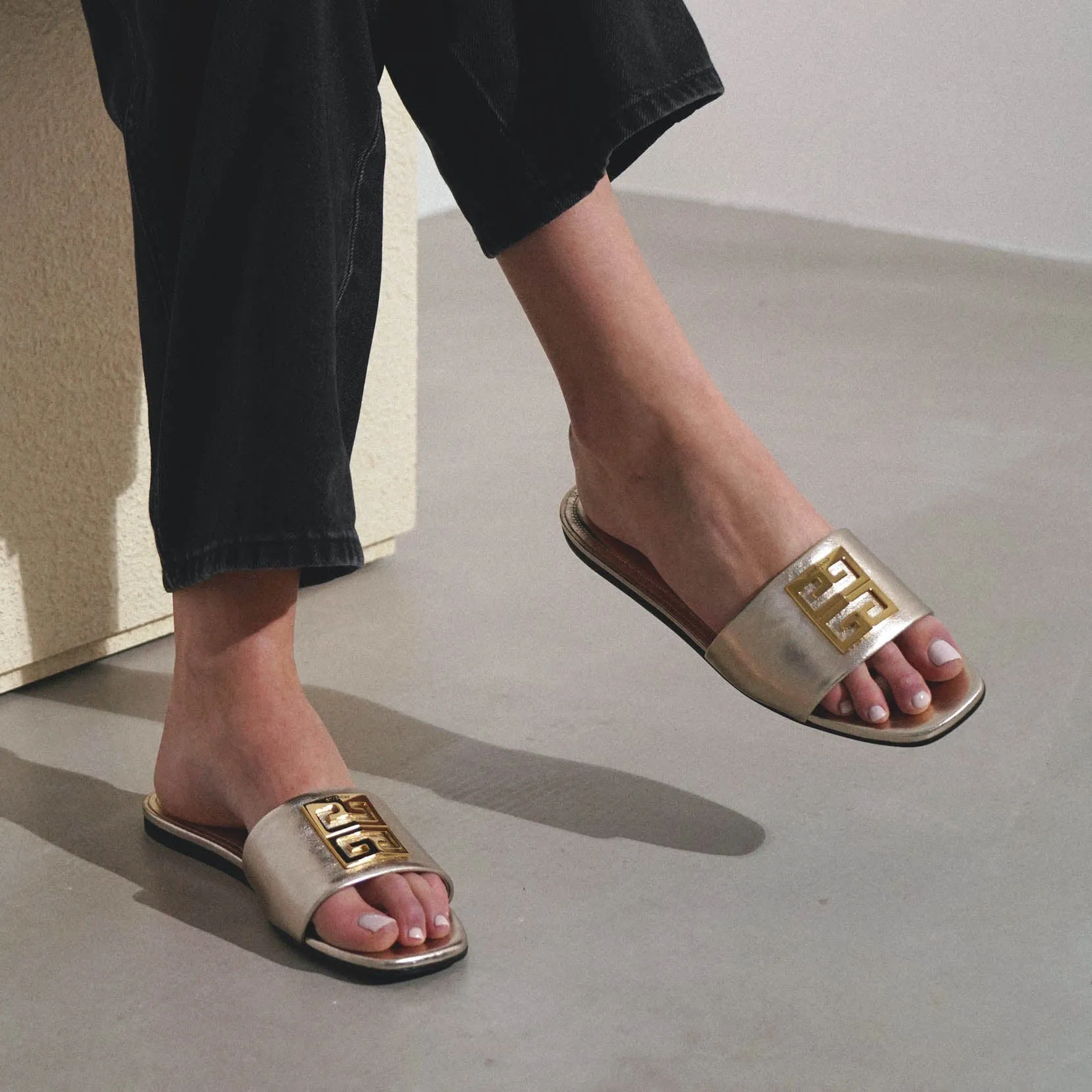 4G gold leather flats