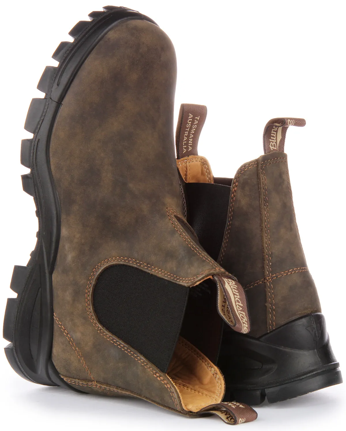Blundstone 2239 Lug Chelsea In Brown For Men