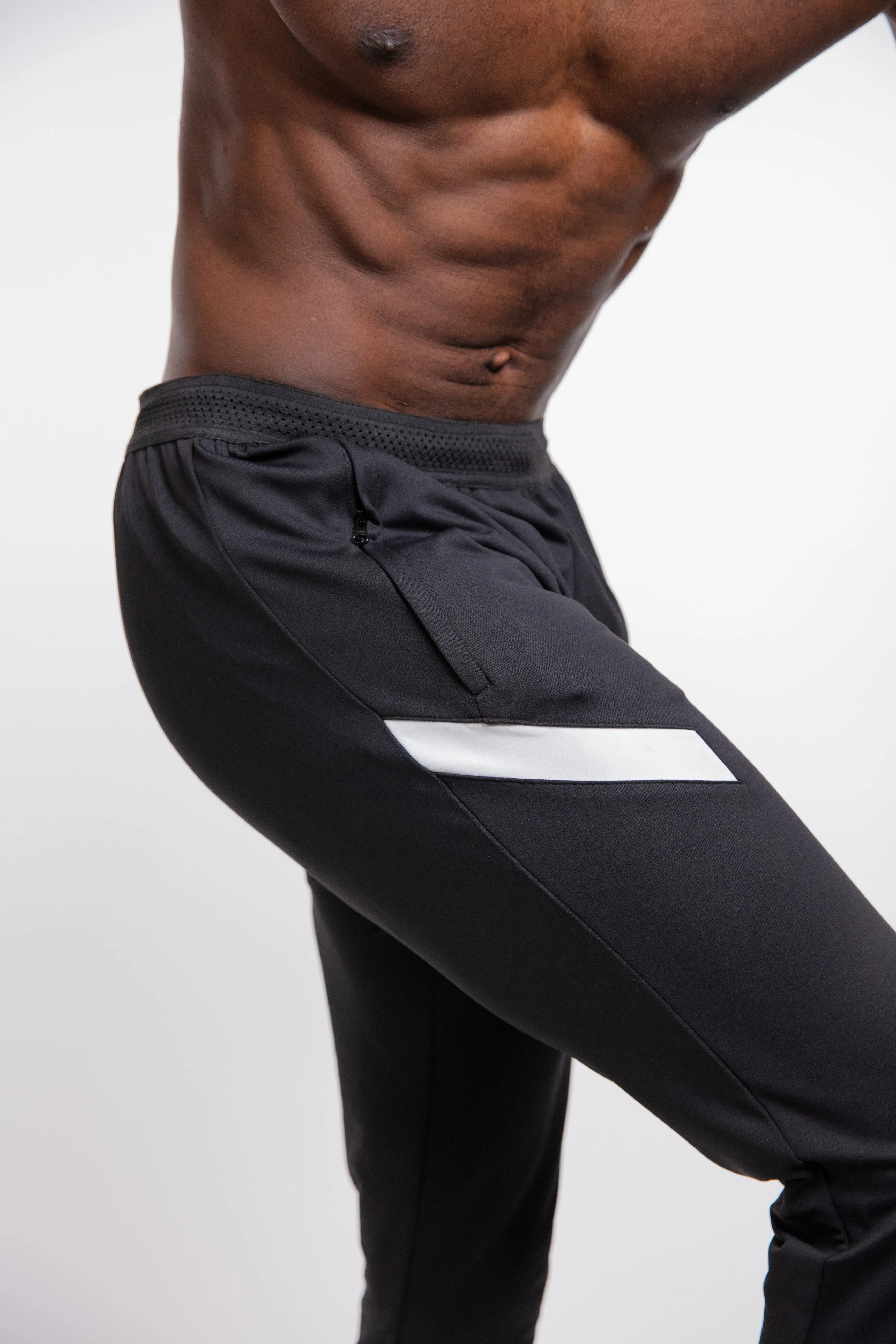 Elite Training Pant In Black & White