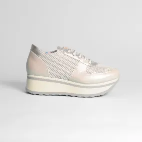 Jose Saenz - 3536 Silver Wedge Trainer