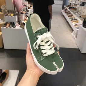 LUXE SEVEN DESIGN WIDE FIT LACE UP TRAINERS