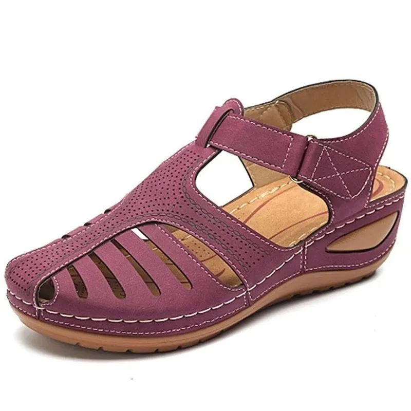 Summer leather sandals