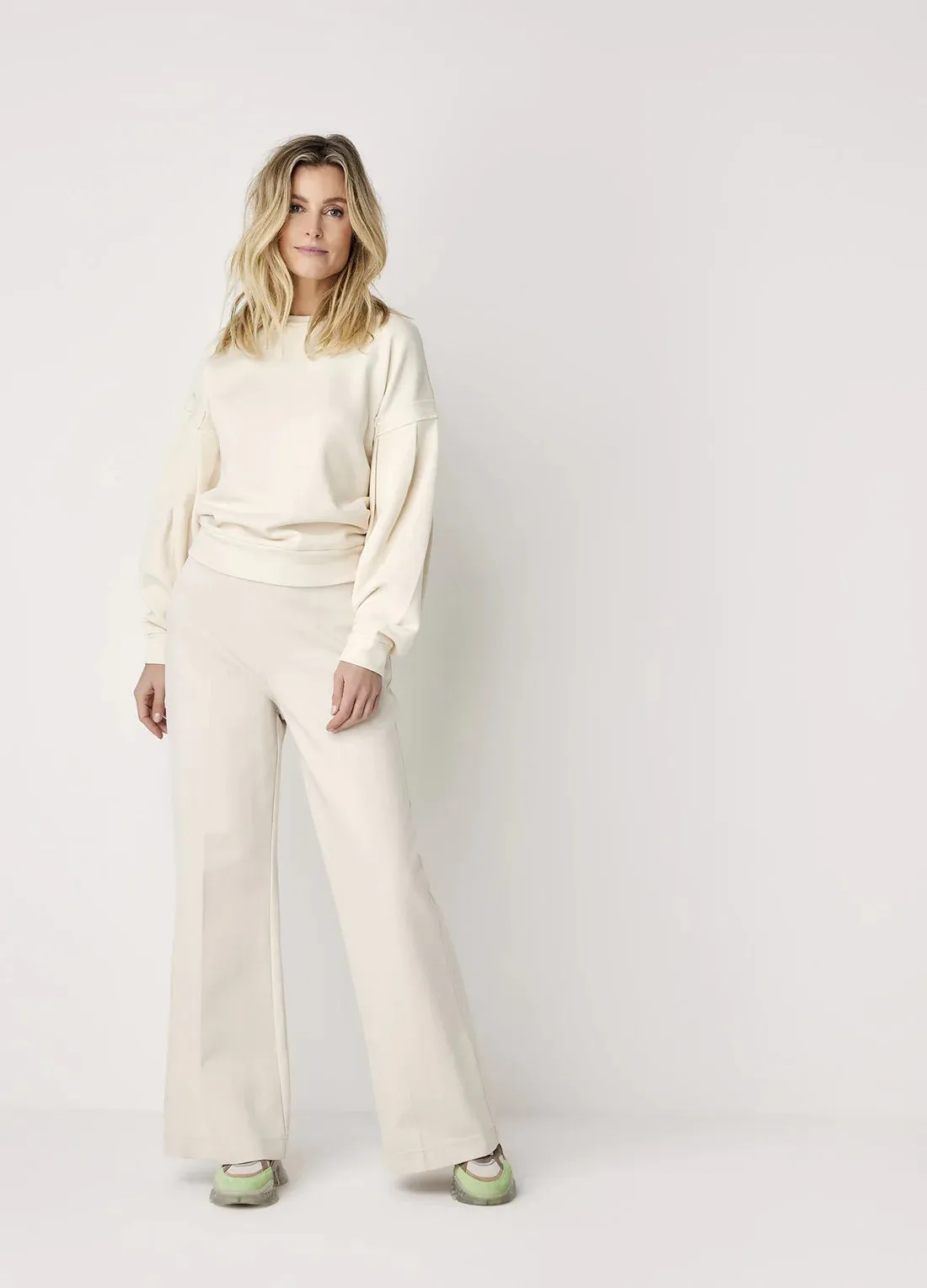 Summum Wide Leg Foam Trousers